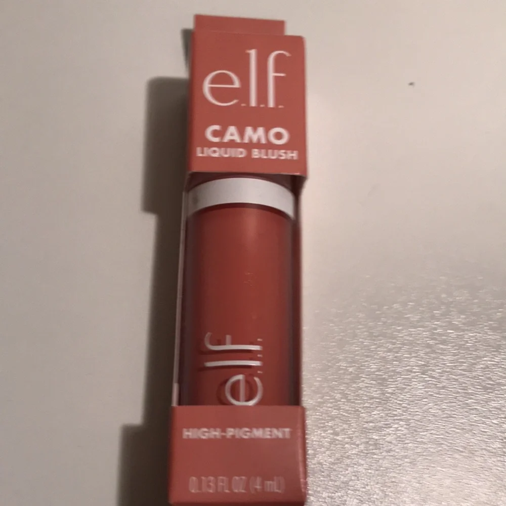 E.l.f. Camo liquid blush in dusty rose NEW
